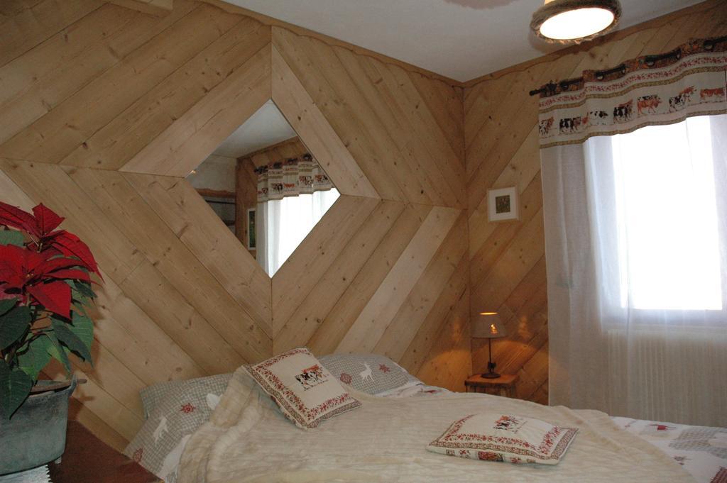 B&B Chalet La Providence Le Sauze Cameră foto